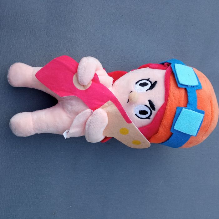 Jessie brawl stars maskotka pluszak przytulanka z gry