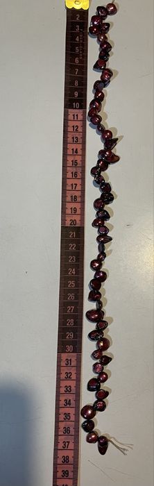 Намистини з натуральних перлів у стилі бароко