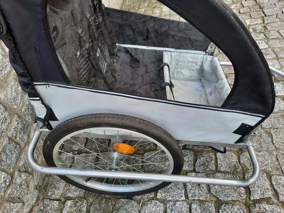 Przyczepa do roweru dla dziecka