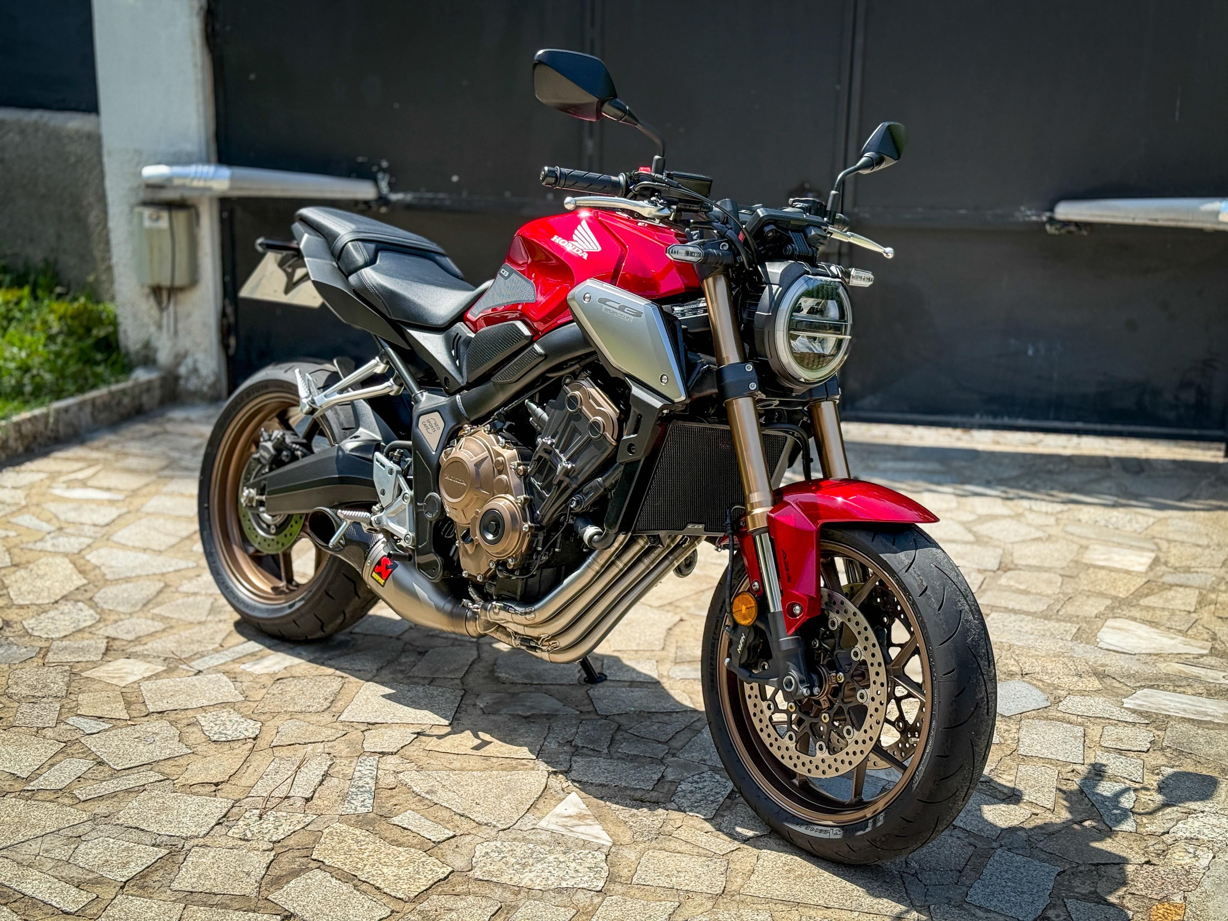 CB650R - Como nova