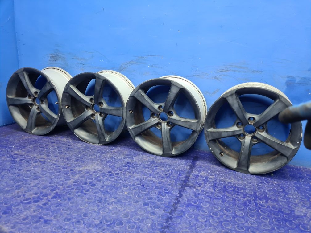 FELGI aluminiowe 17" AUDI A3 8V 5x112 komplet 7.5" ET43 oryginał