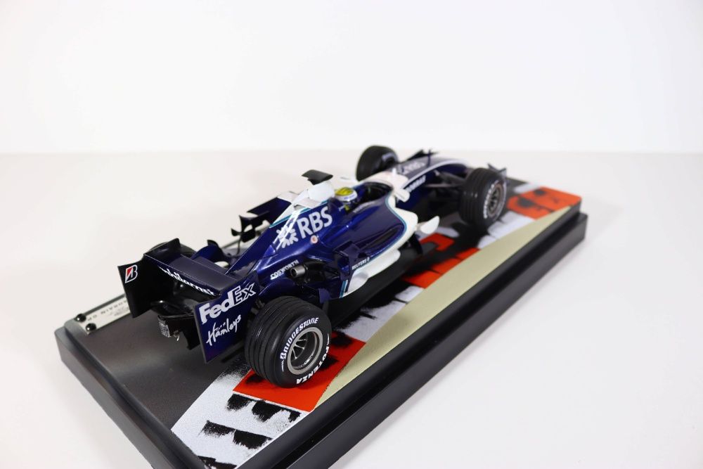 Формула 1 масштабная модель Williams F1 FW28 Rosberg Hot Wheels 1:18