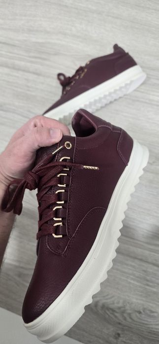 Sapatos/ tenis  SikSilk