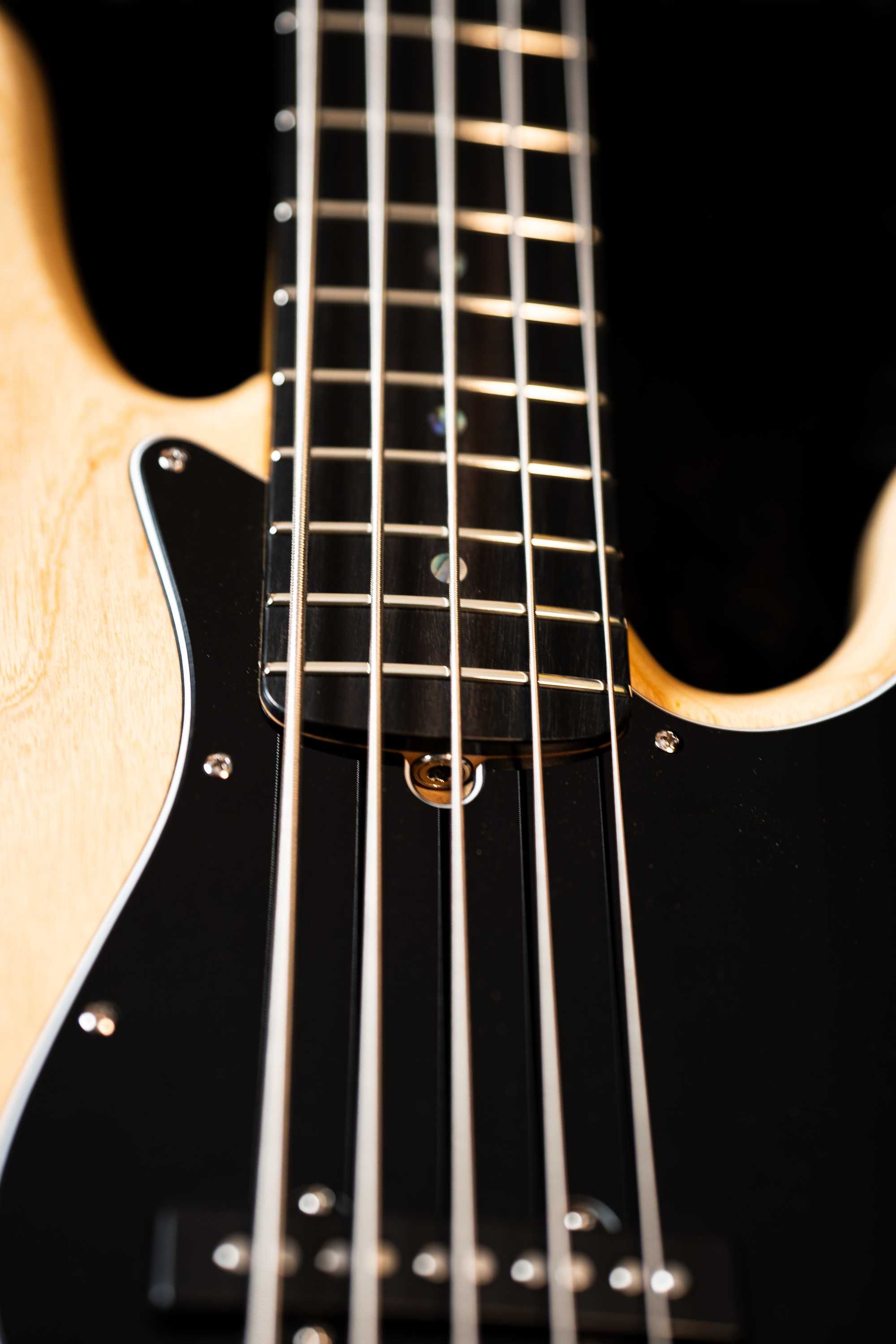 Lampart Custom Jazz Bass V ASH