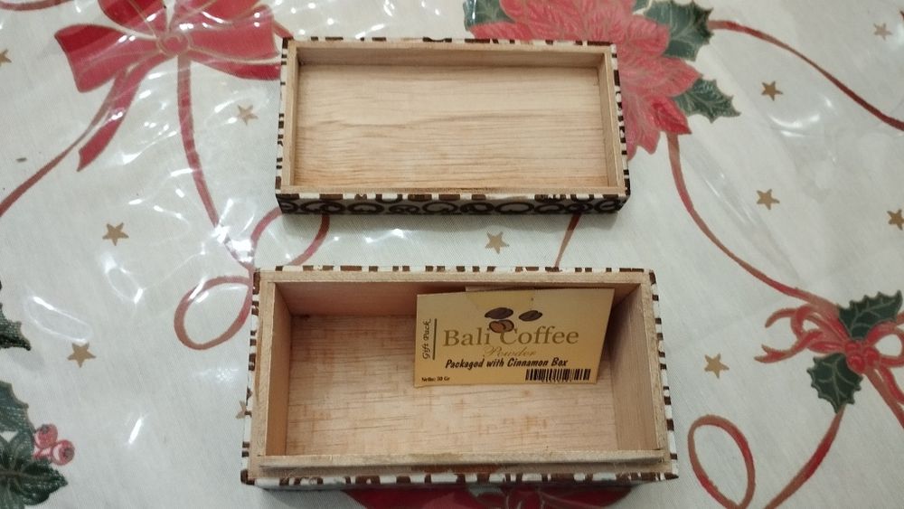 Caixinha jóias original de pau de canela