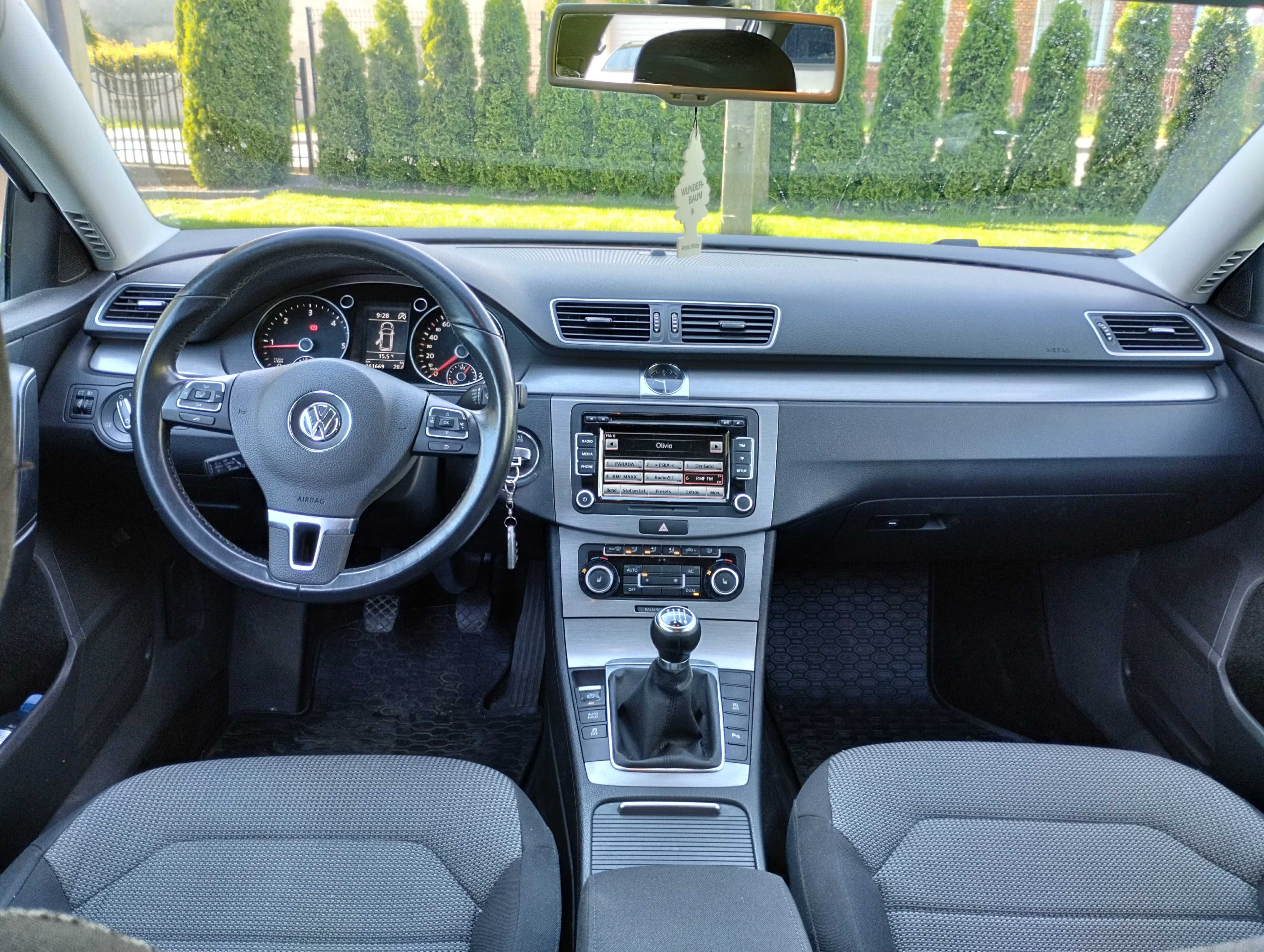 Volkswagen Passat B7 2,0 TDI