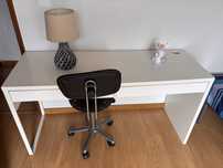 Vendo secretaria