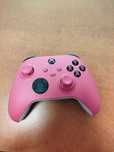 Pad do konsoli Xbox one różowy stan bdb