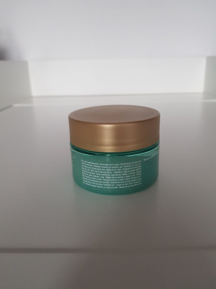 Nowy peeling do ciała Ritual of Karma Body Scrub