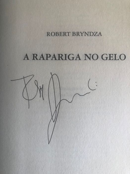 Livro Autografado Robert Bryndza “A Rapariga no Gelo”