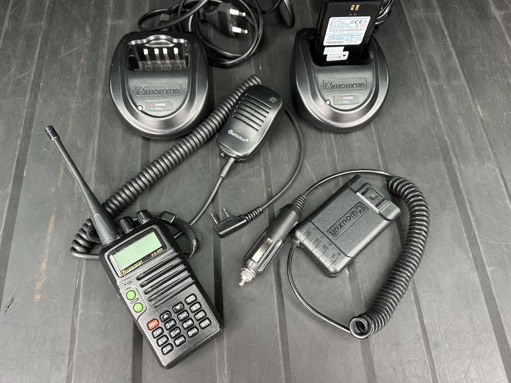 Wouxun KG-889 - radiostacja przenośna VHF