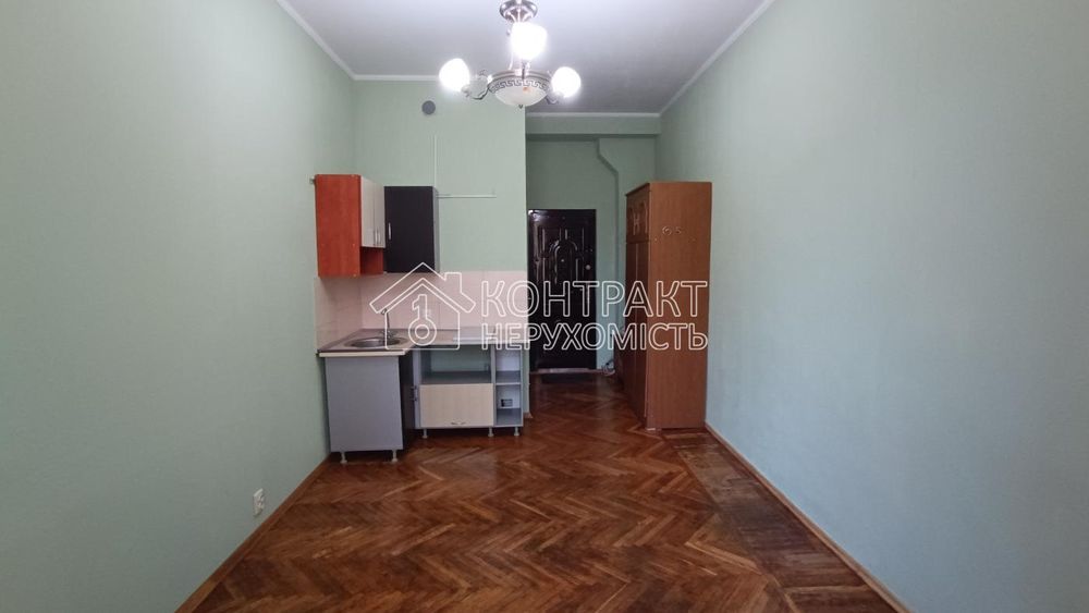 Продам гостинку у Холодногірському районі Торг