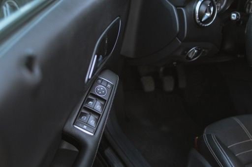 Vendo mercedes CLA180