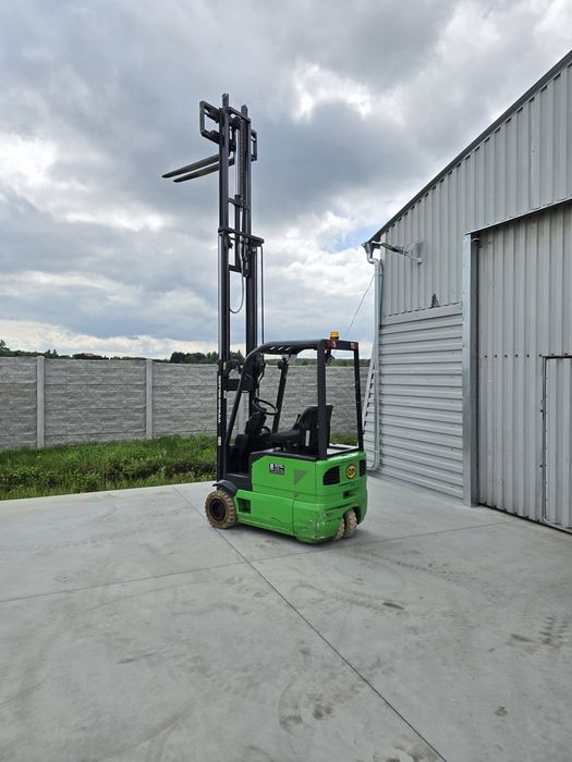 Wózek widłowy elektryczny triplex OM 48v 2011r widlak UDT