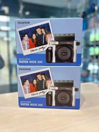 Фотокамера миттєвого друку Instax Wide 300 Нова!