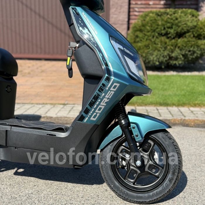 Електроскутер літіево-залізно-фосфатний Corso Condor 1500w