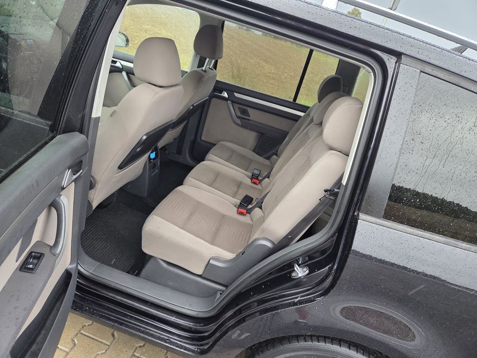 VW Touran 1 9 TDI Zadbany 7 osobowy