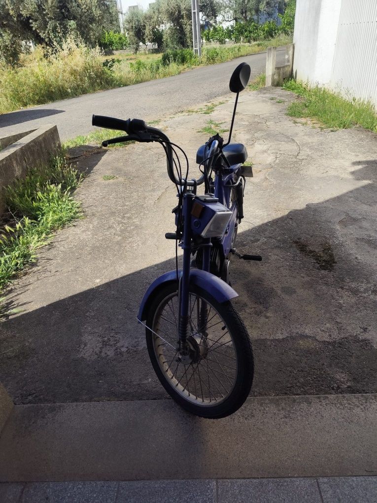 Mbk club motocicleta