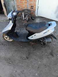 Мопед Honda dio 28