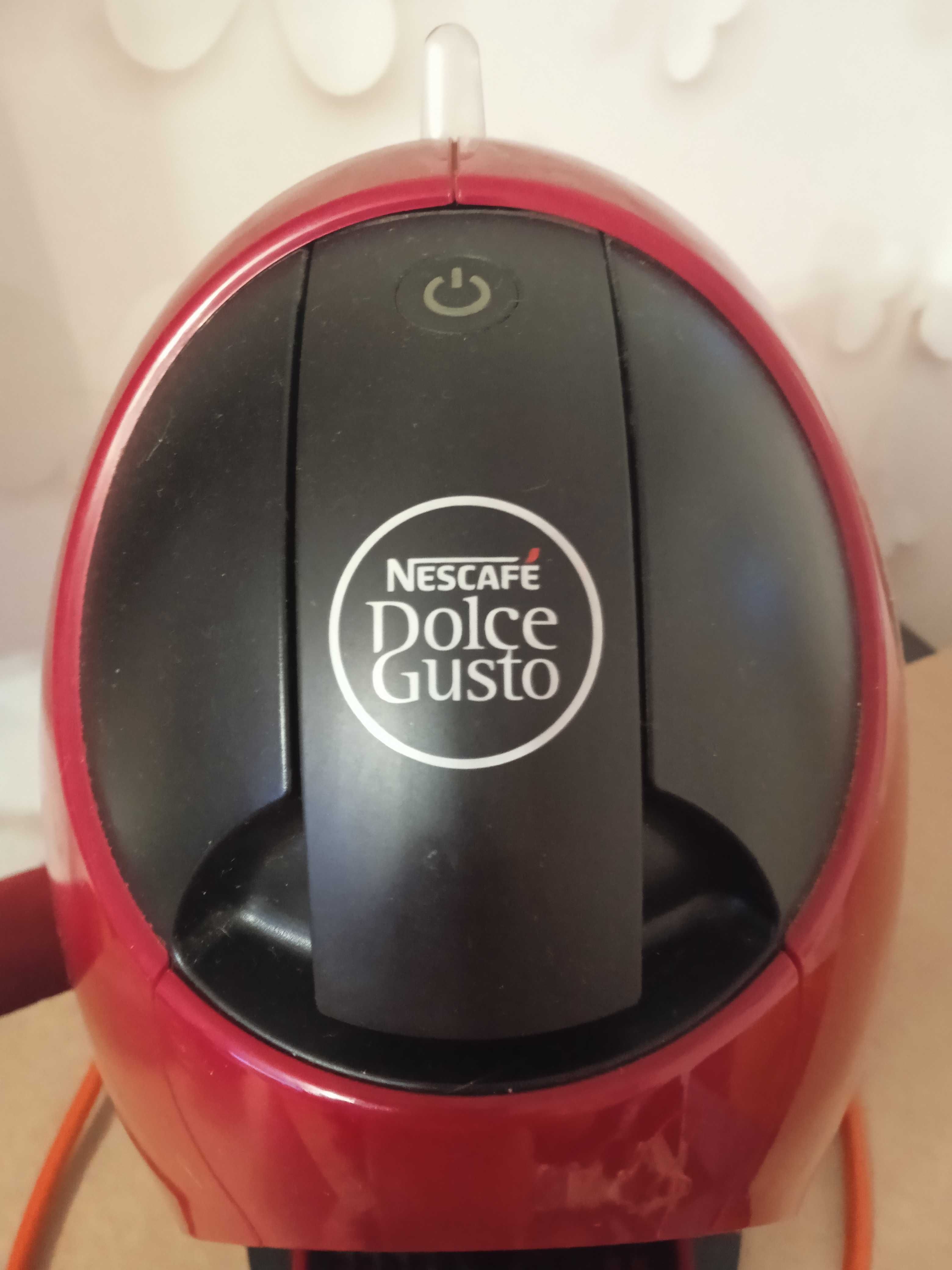 ekspres do kawy kapsułkowy De Longhi Nescafe dolce gusto