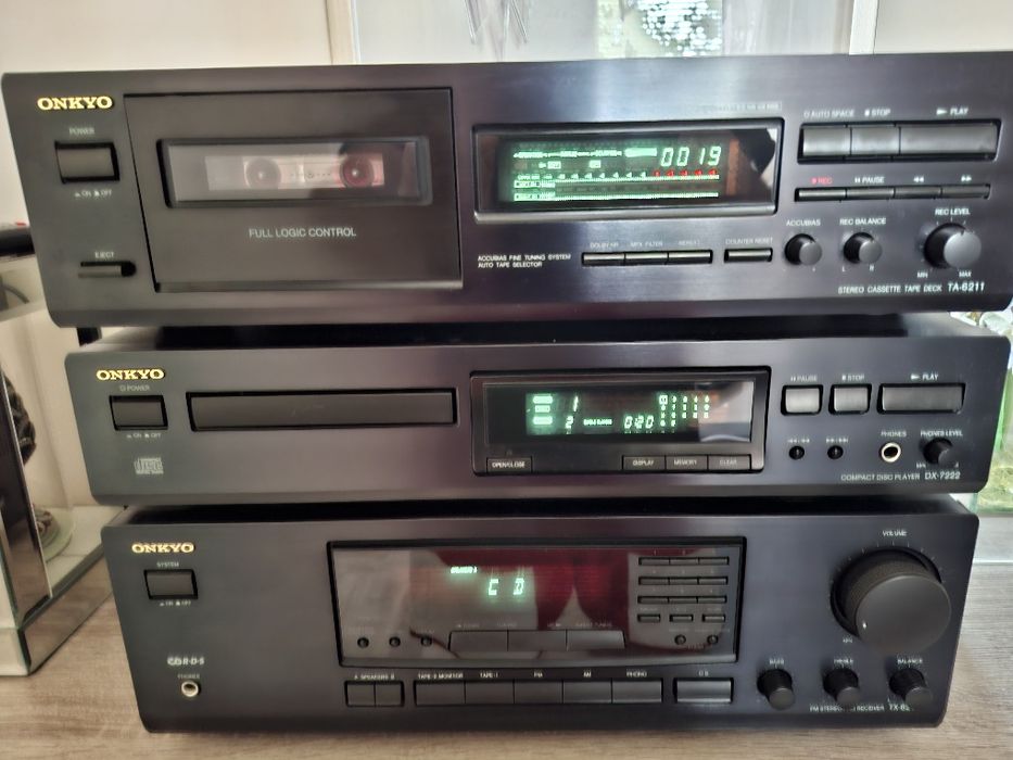 Wieża stereo Onkyo, stan fabryczny !! Z pilotem.