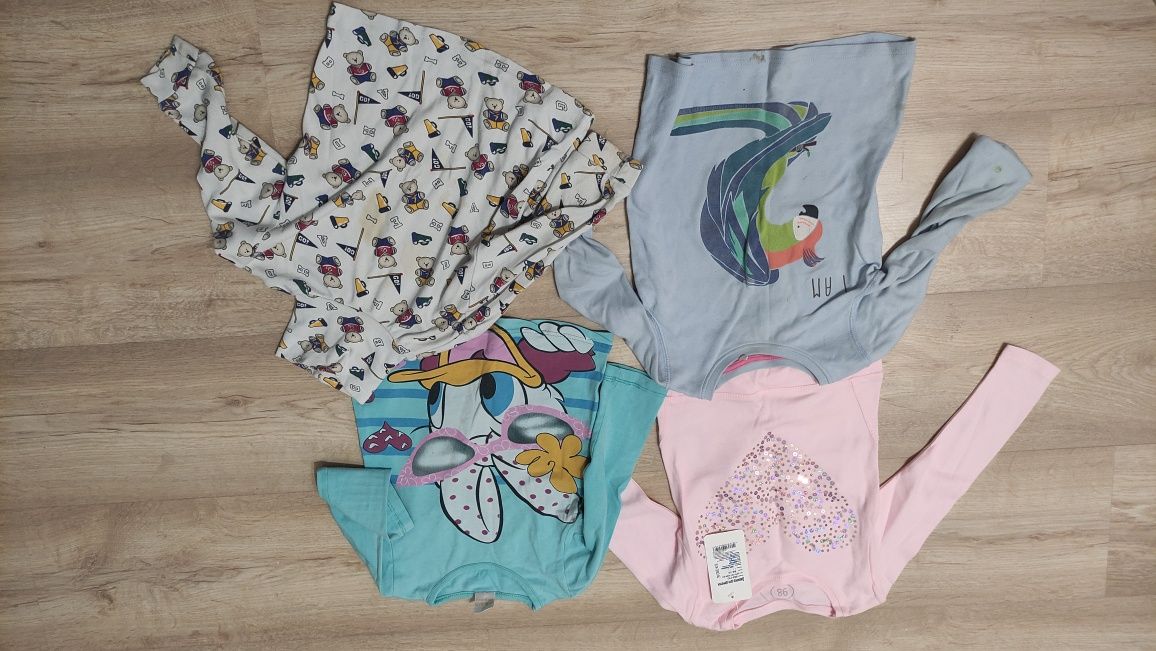 Пакет дитячого одягу на дівчинку футболки, шорти, майки, плаття,