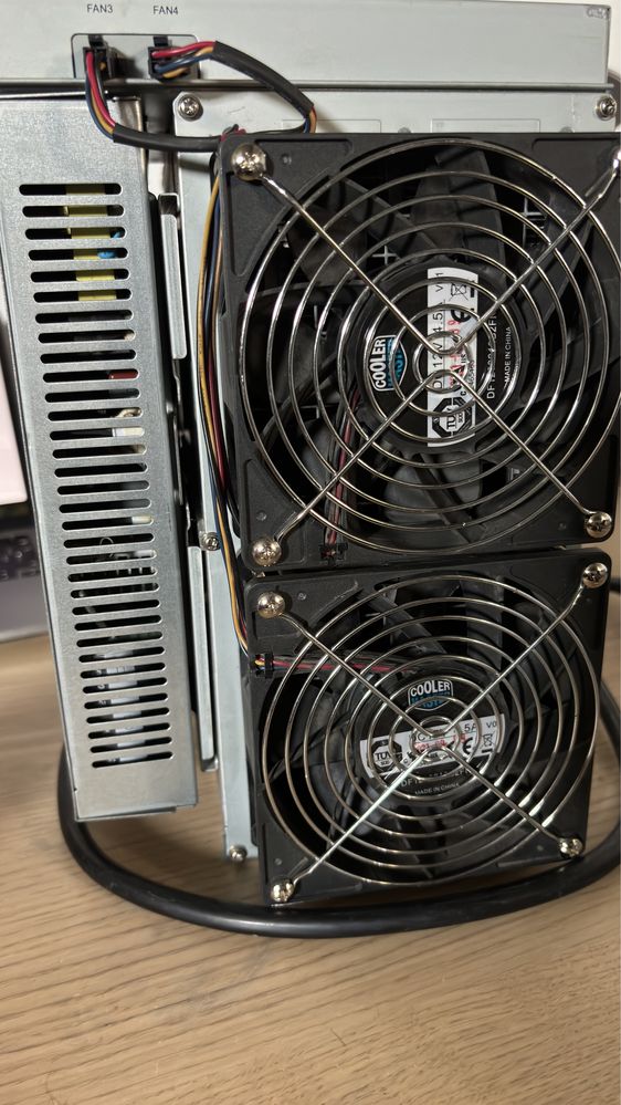 AvalonMiner 1246 85T - koparka bitcoin