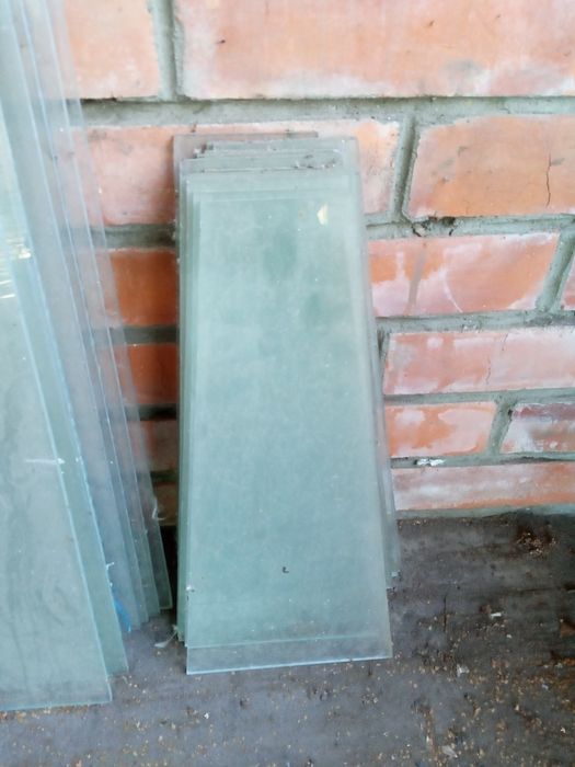 Стекло разных размеров