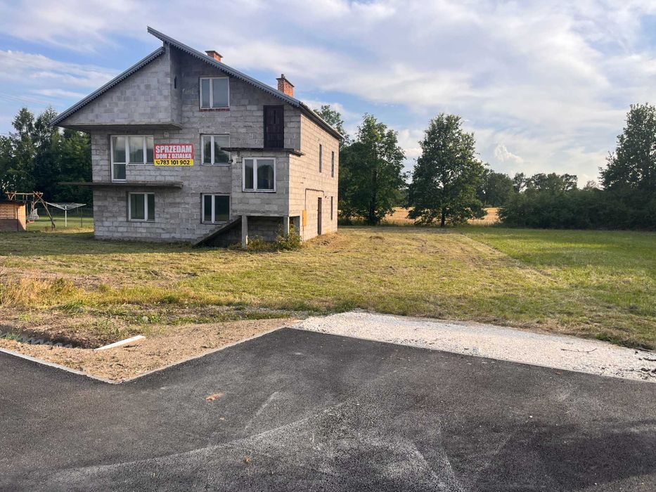 Dom na sprzedaż w Mędrzechowie
