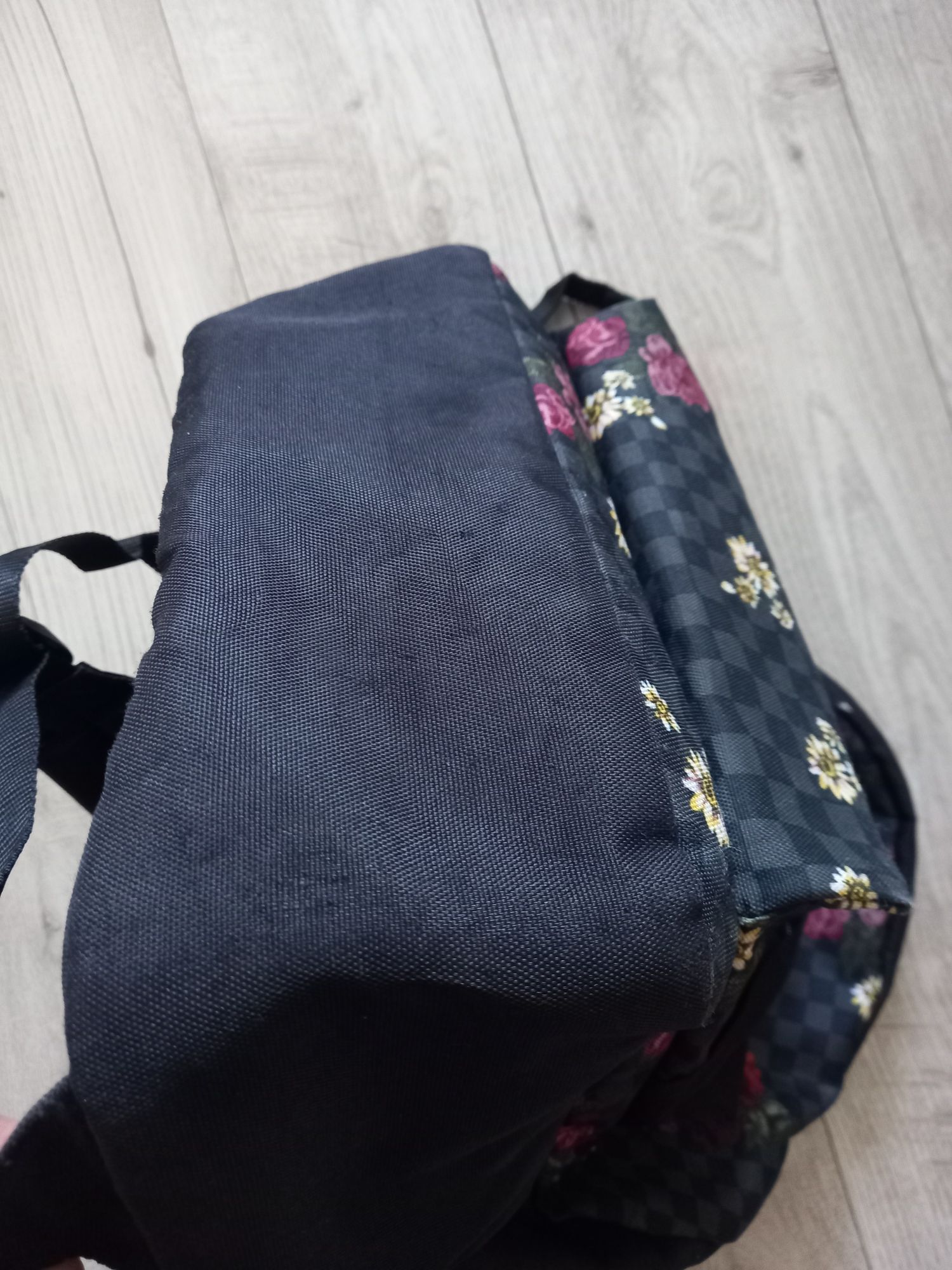 Продам рюкзак Vans