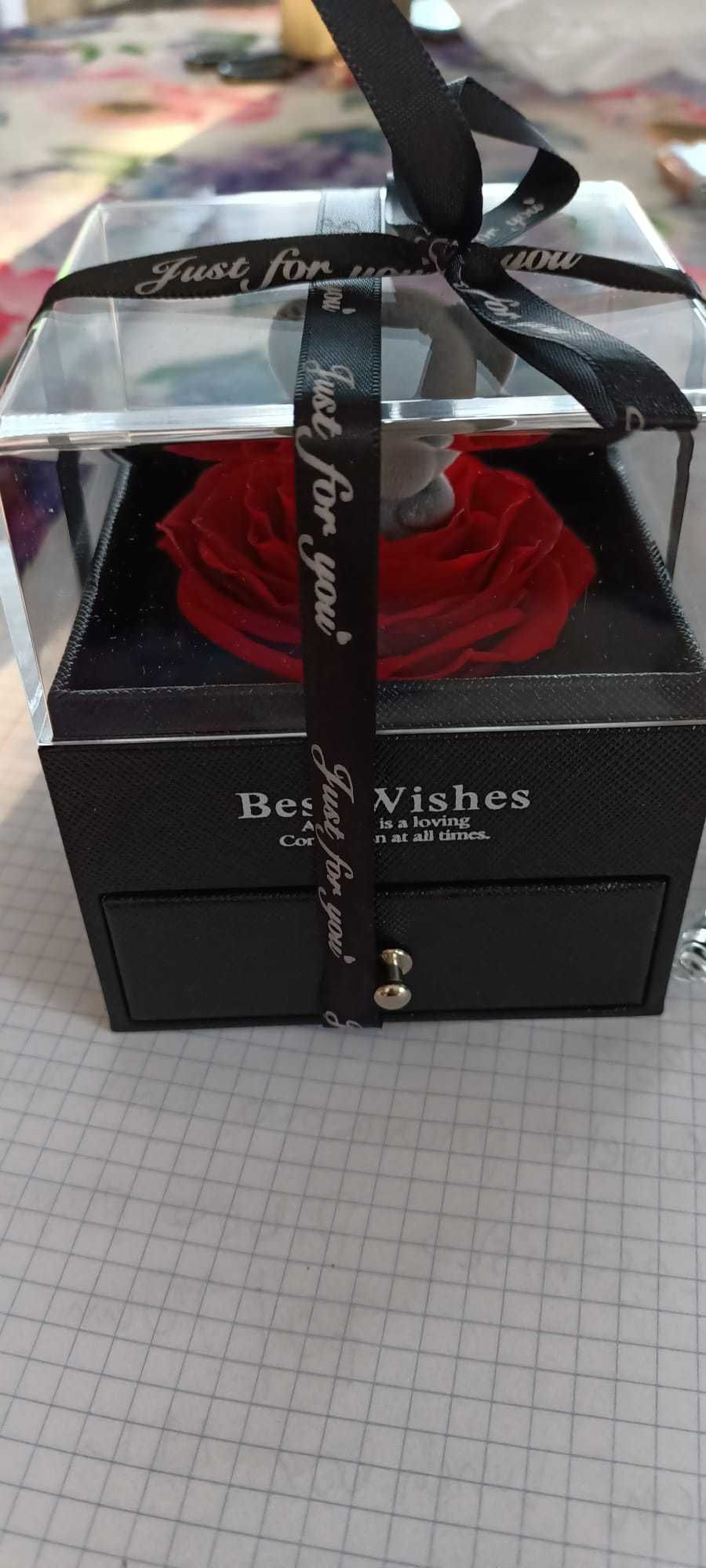 Flower box wieczna róża pudełko szkatułka na biżuterię