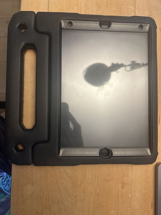 Pancerne etui na iPad jeTech 10.2 cala