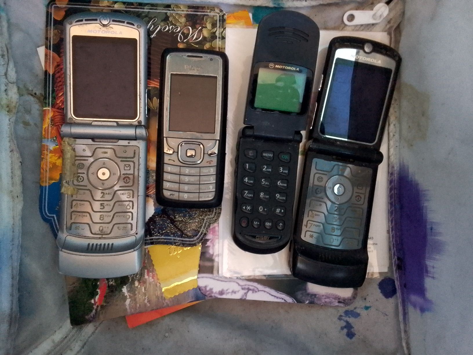 Telefony i smartfony, mix różne 9 sztuk