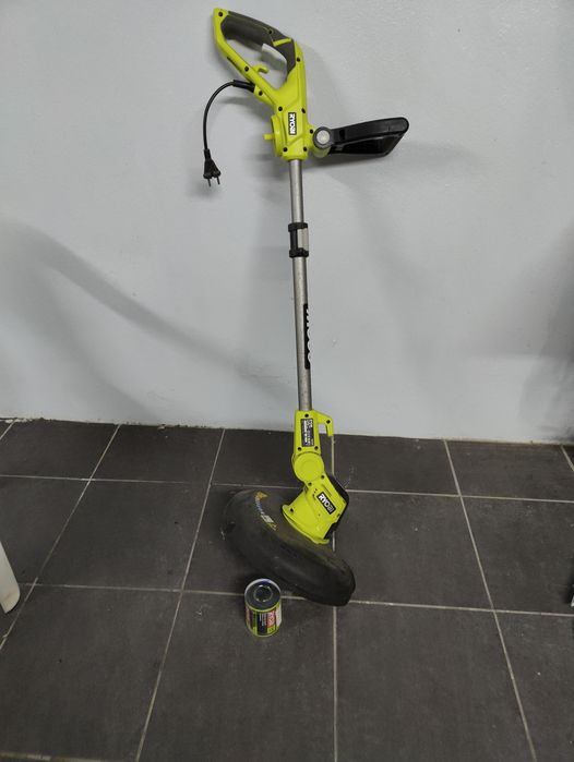 Cortador/aparador relva/erva Ryobi 600W