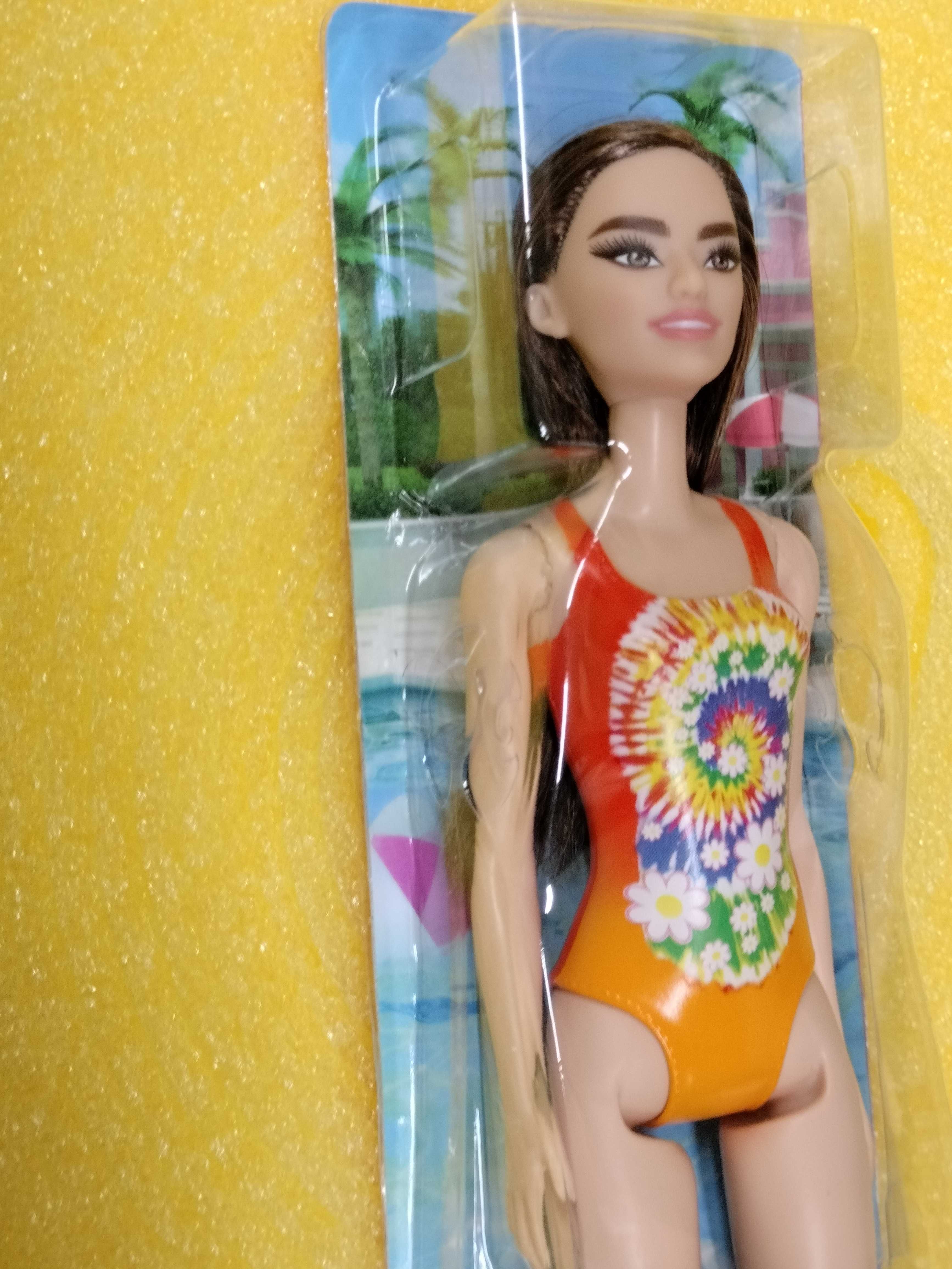 Lalka Barbie Plażowa DWJ99 Strój Pomarańczowy