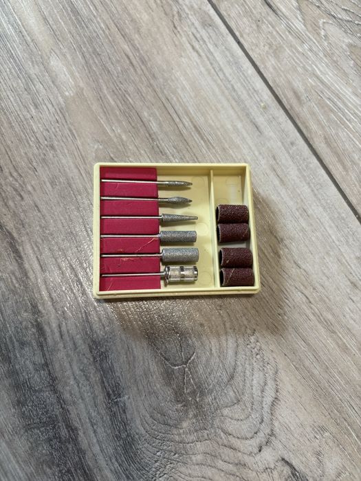 Frezarka do paznokci JD700 różowa - używana