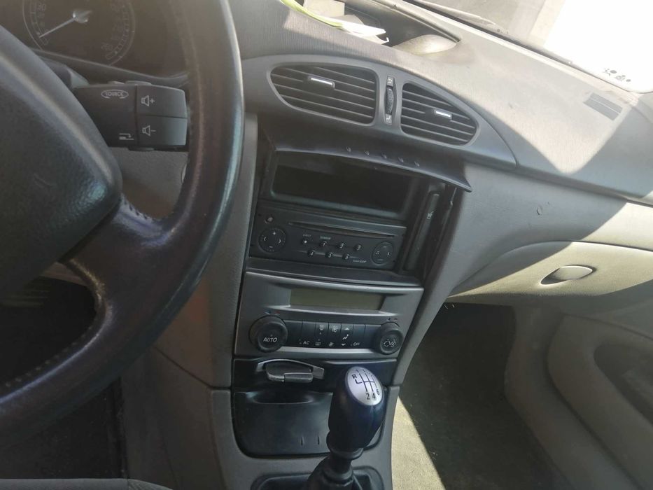Para peças Renault Laguna II Grandtour 1.9 dCi ano 2001