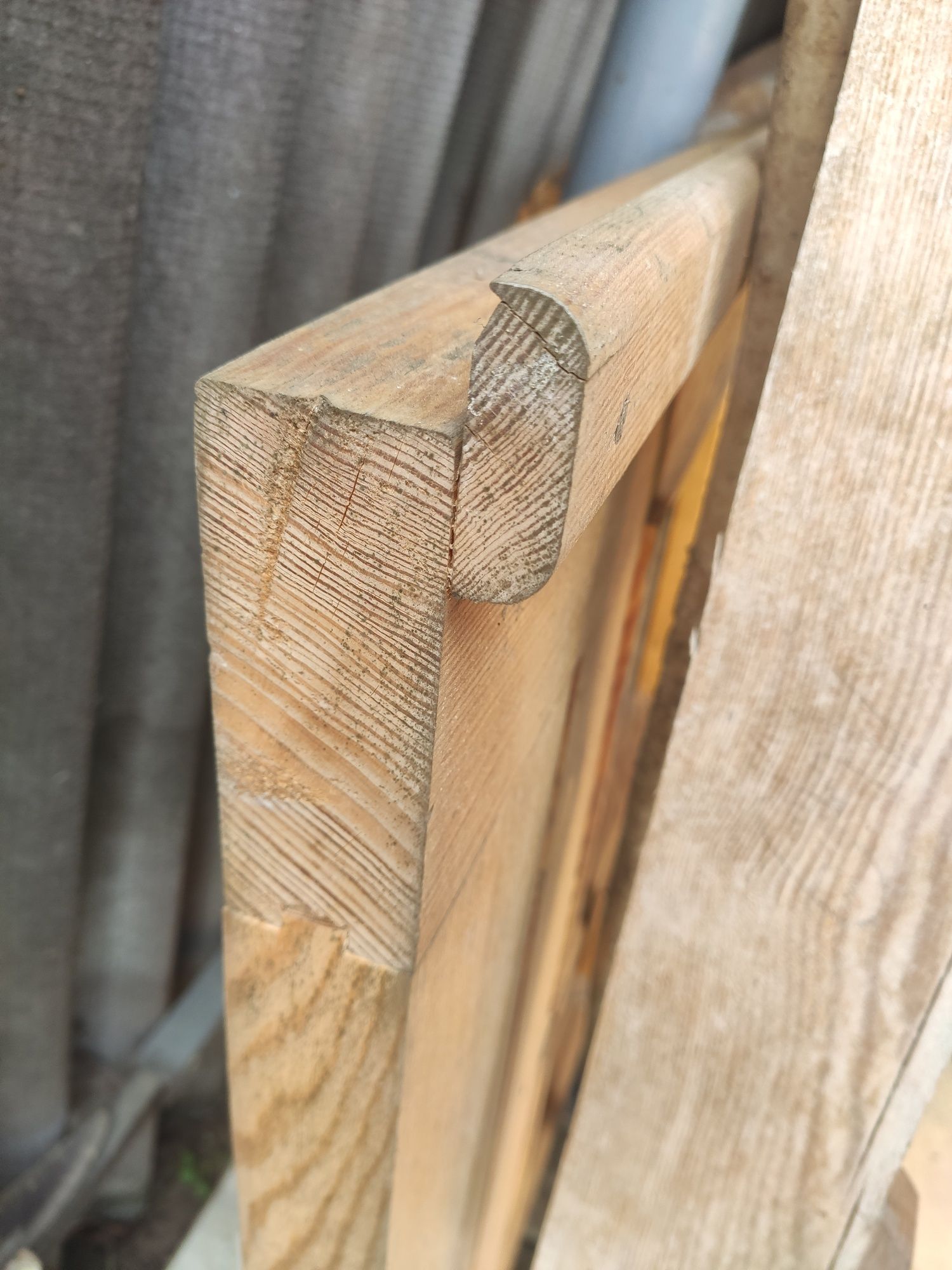 Drzwi drewniane po demontażu