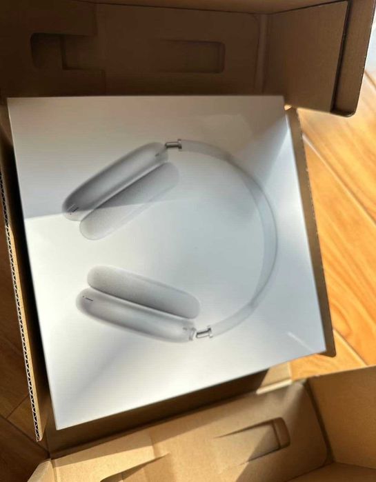 Idealny prezent|Nowe| nieużywane-Air Pods Max Silver