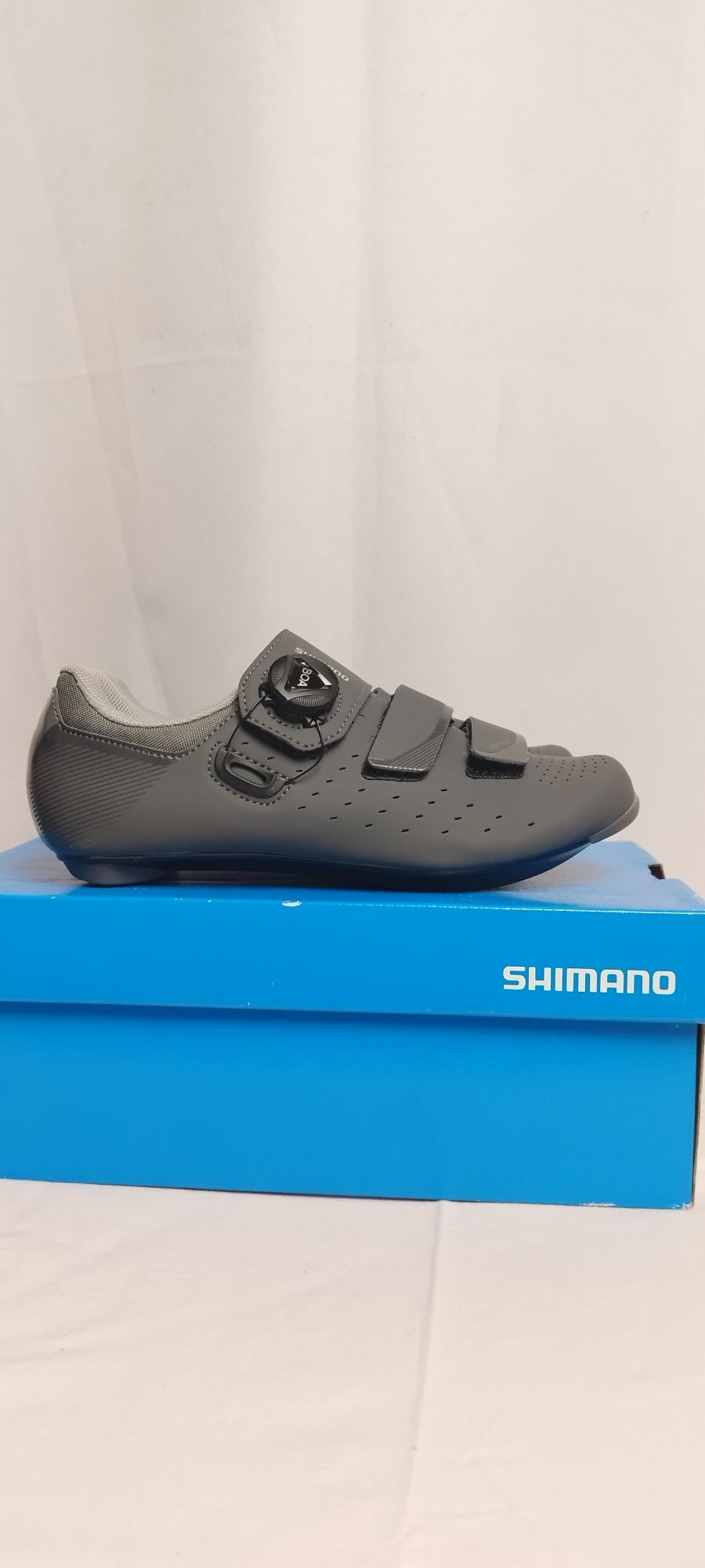 Nowe buty na rower szosowy Shimano RP4 rozmiar 39 (24,5cm)