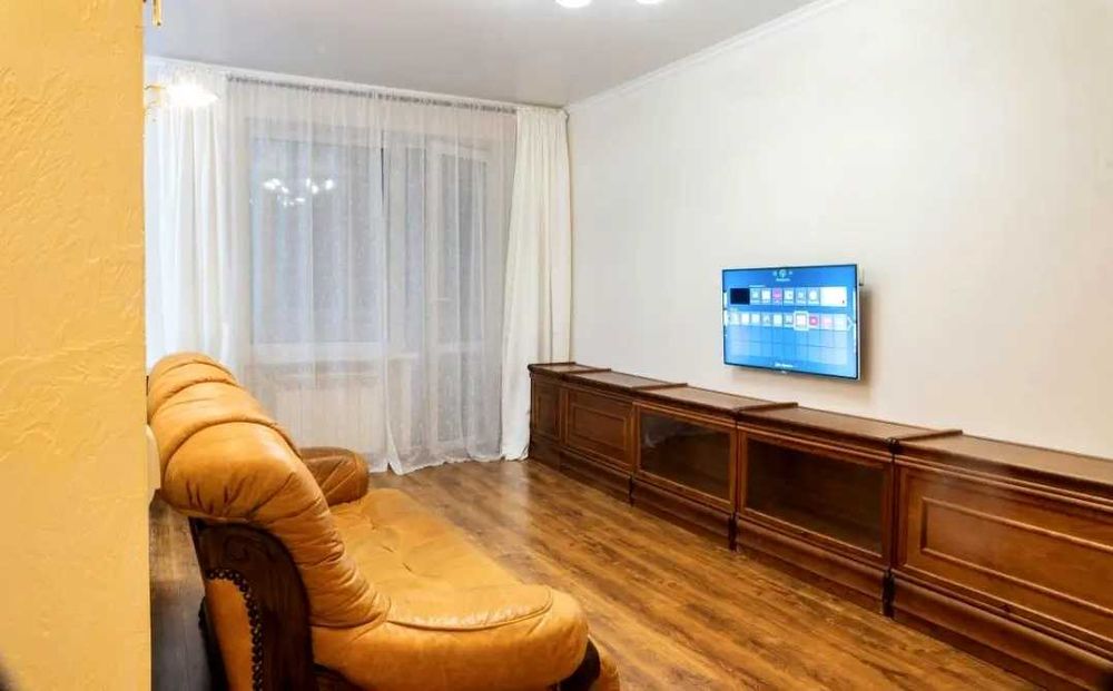 Квартира з ремонтом Палац Україна