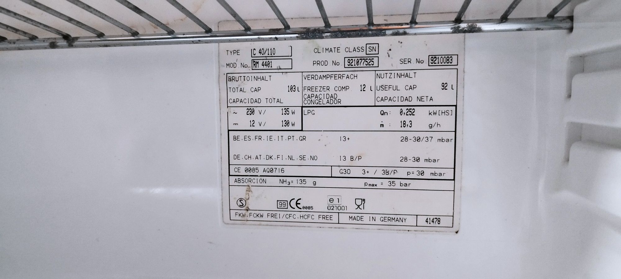 Frigorífico Eletrolux RM4401 - Autocaravanas