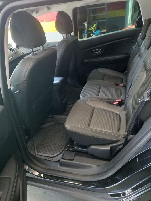 Renault  Grand Scenic  7 lugares