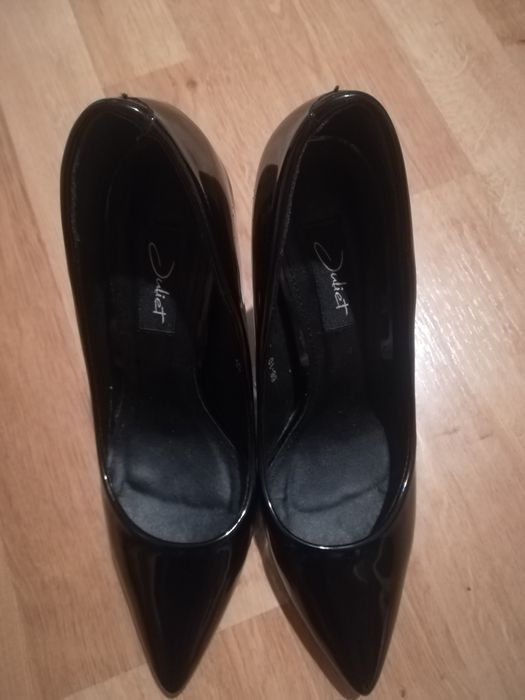Szpilki, szpilki czarne, buty, czulenka czarne