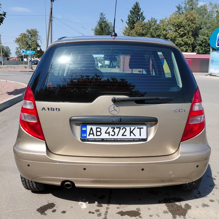 mercedes-benz a 180