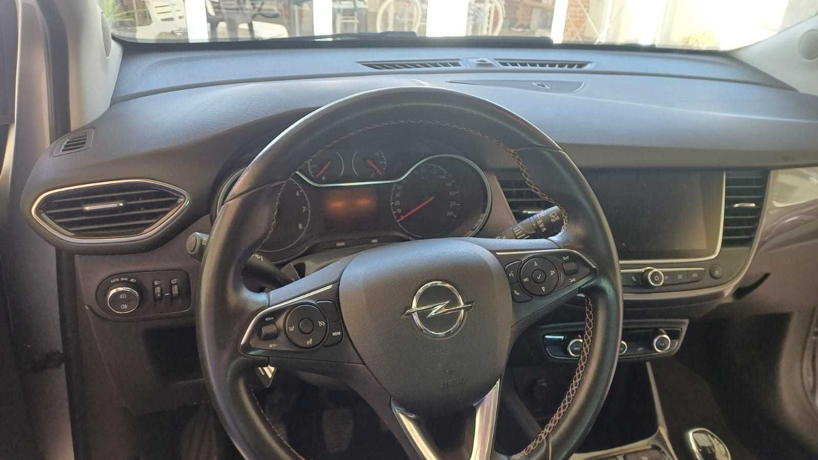 Opel Crossland X de 2018 em ótimo estado