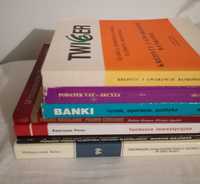 7 książek z Ekonomii + skrypty Akademii Ekonomicznej