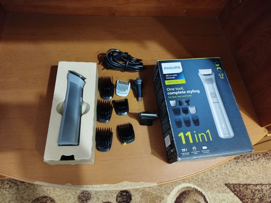 Продам Тример PHILIPS 11в1