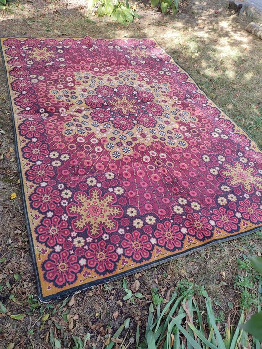 Натуральний    килим   для   підлоги