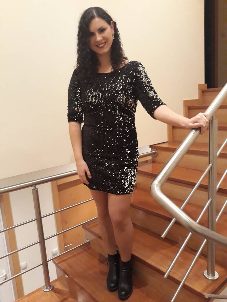 Vestido de lantejoulas preto